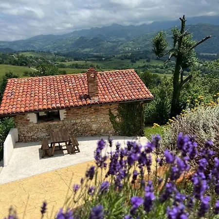 Chalet La De La Nina