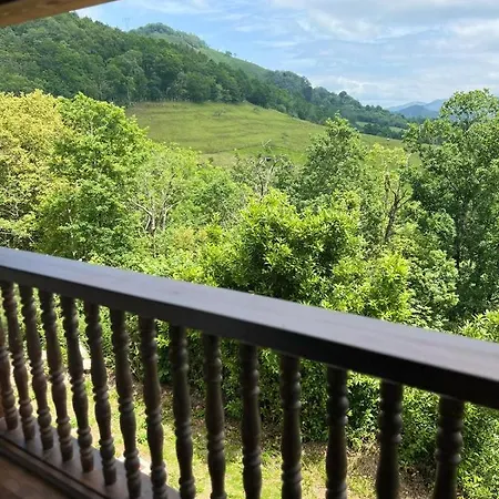 La De La Nina בקתה Beceña