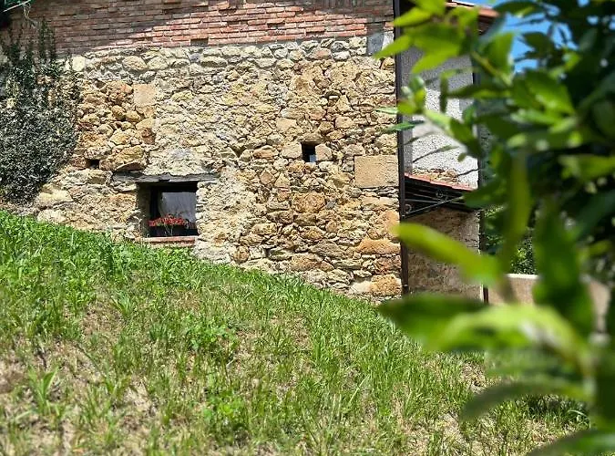 La De La Nina Chalet